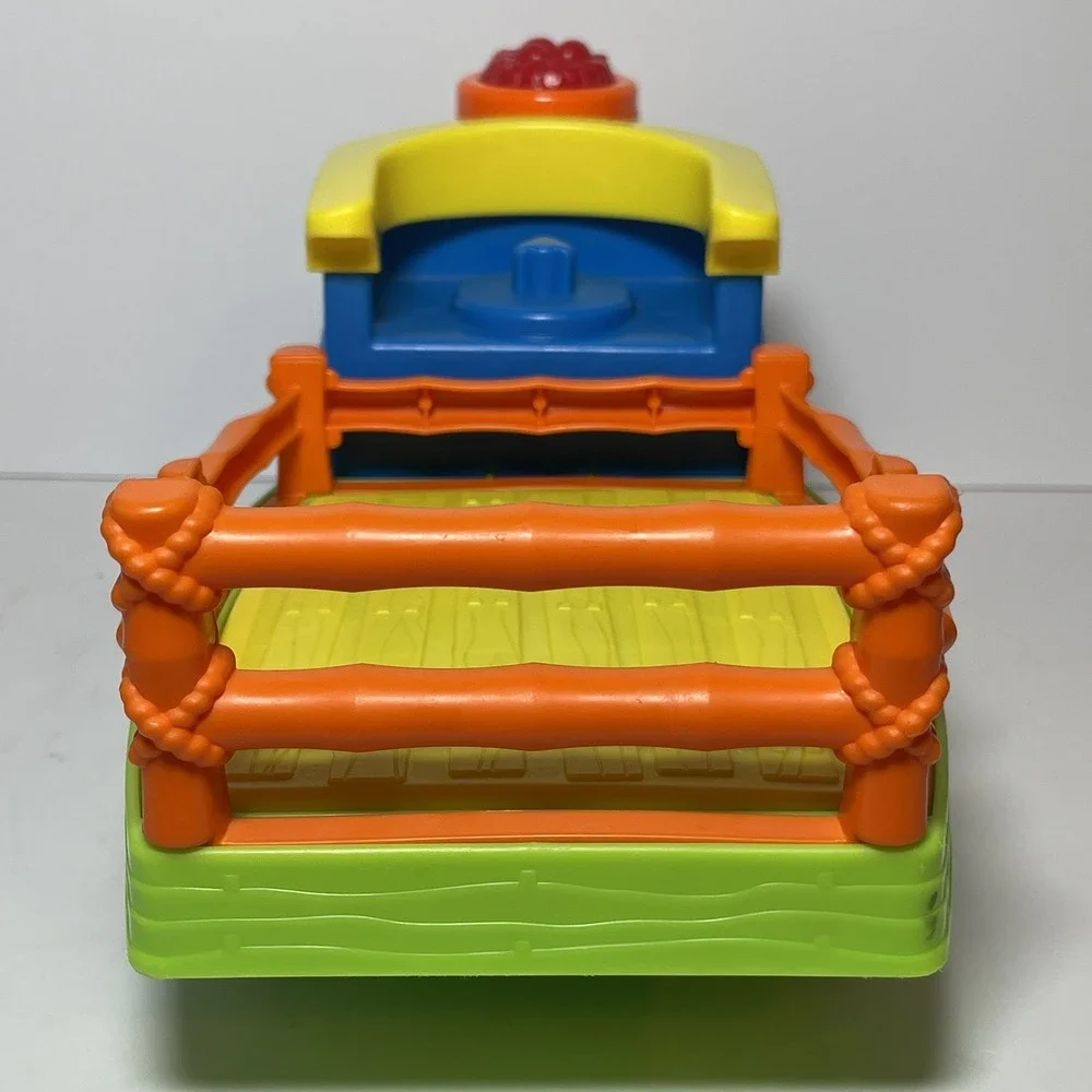Fisher Price Little People Choo-Choo Zoo Train Musical Works see Video